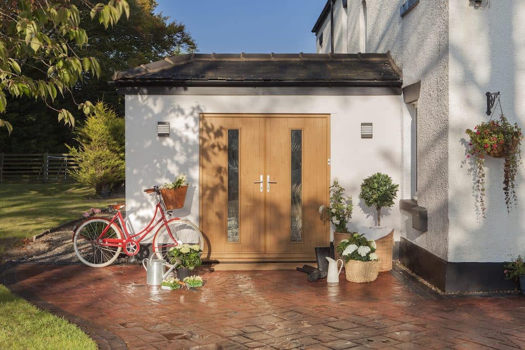 what to look for when buying a composite door